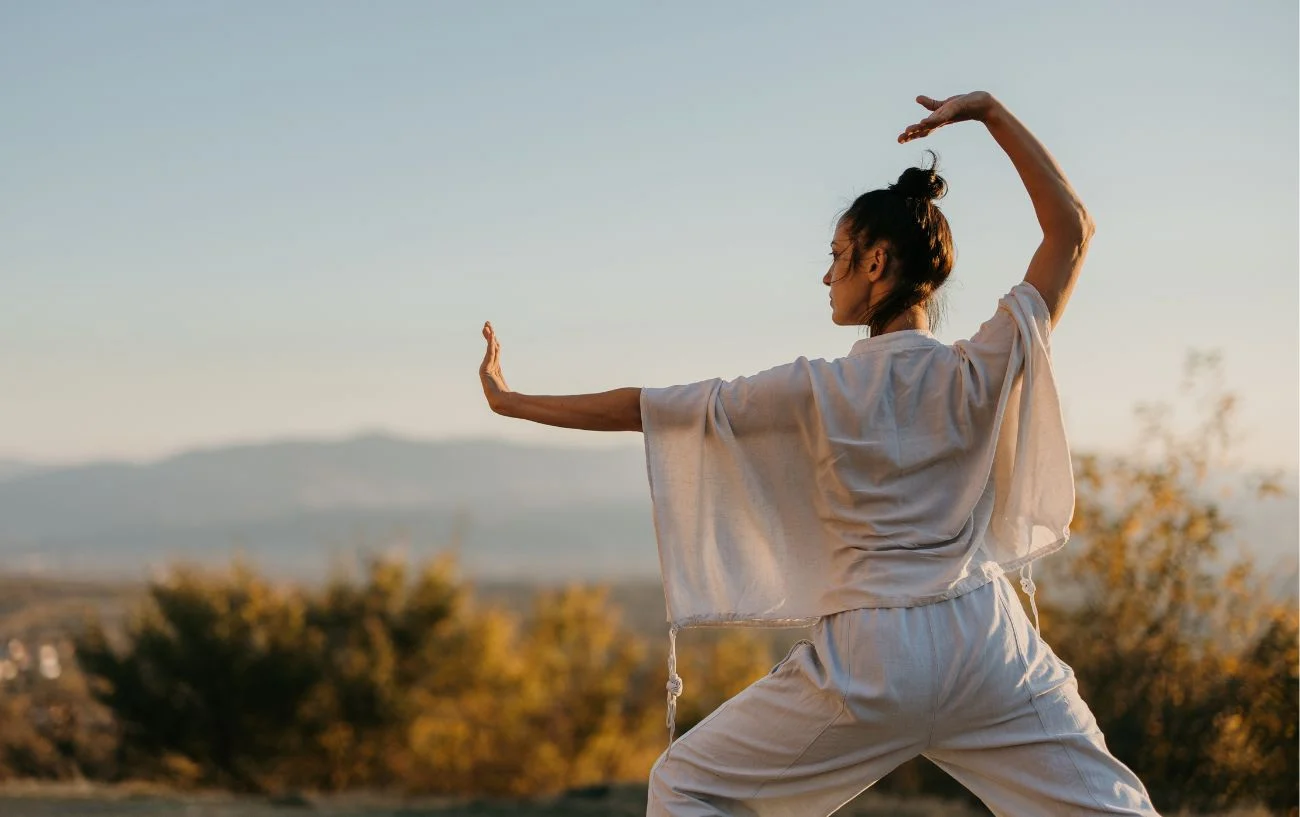 Tai Chi vs Yoga Differences Similarities Benefits Of Both For Grief 7 Soothing Poses To Move Through Heartache